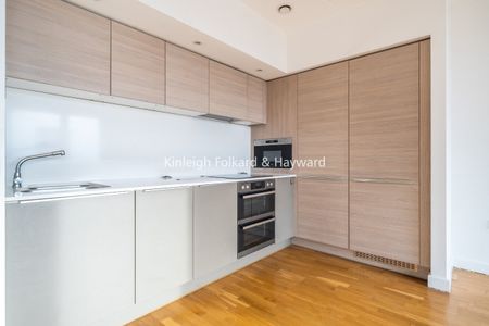 Colonial Drive, Chiswick, London, W4 - Photo 4