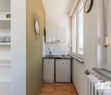 Un lumineux 2 pièces en duplex Centre / Rue du 22 Novembre - Photo 6