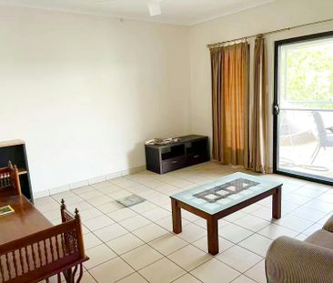 SUNSET DRIVE LIVING - Photo 3