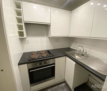 1 bed apartment to rent in New Road, Seaway Court New Road, TQ5 - Photo 4
