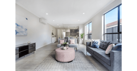 Modern Family Living in a Prime Campbelltown Location with 6.6 KW Solar system - Photo 4