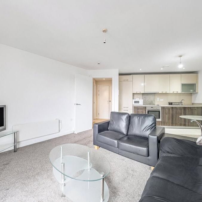 2 bedroom flat to rent - Photo 1