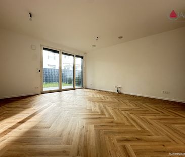 Luxus 3-Zimmer-Wohnung mit Terrasse, Garten, TG-Stellplatz & Einbau... - Foto 1