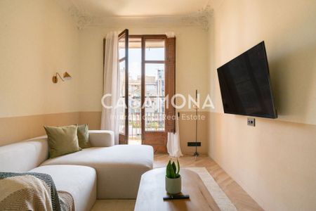 Fully Renovated 1-Bedroom Apartment in Eixample - Photo 4