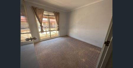 Neat 3 Bedroom Home - Photo 5