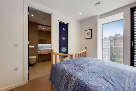 2 bedroom flat to rent - Photo 4