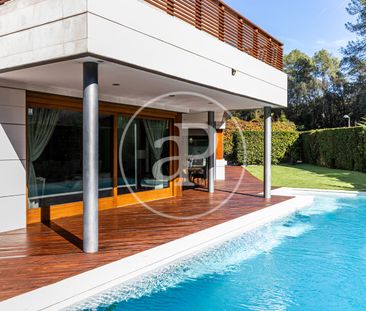 Exclusive villa for rent at the Golf Can Trabal - Photo 6