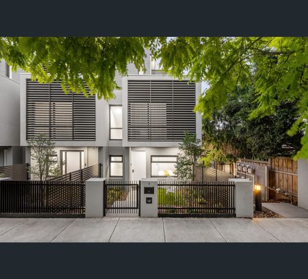10/205-207 Maribyrnong Rd, Ascot Vale, Vic 3032 - Photo 4