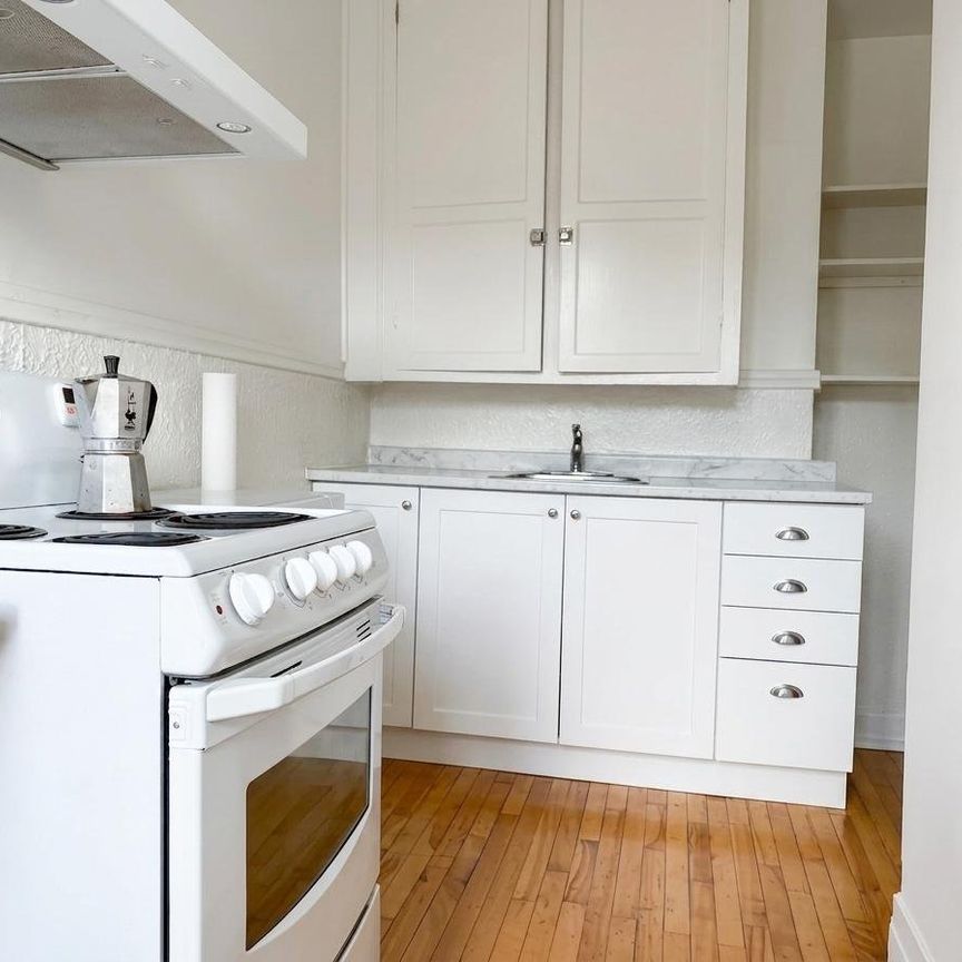 4444 Av. Henri-Julien, apt. 2 - Photo 1