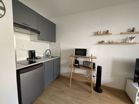 Location Appartement 2 pièces 24m² SETE 34200 - Photo 4