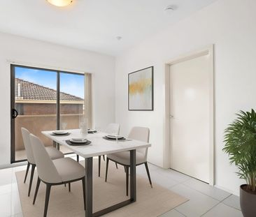 Modern Apartment in the Heart of Dandenong! - Photo 2