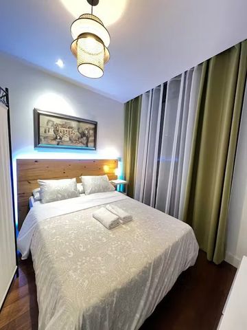 Calle de Joaquín María López, Madrid, Community of Madrid 28015 - Foto 2