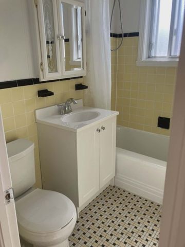 Maison de plain-pied à louer - Montréal (Saint-Laurent) (Autres) Maison de plain-pied à louer - Montréal (Saint-Laurent) (Autres) - Photo 5