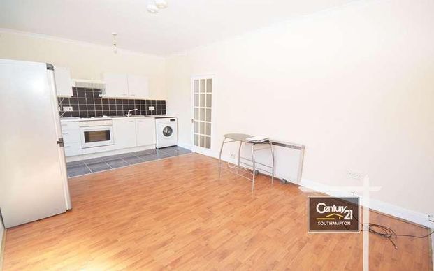 |ref: |, Portswood Road, Southampton, SO17 - Photo 1