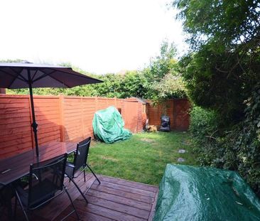 2 bedroom property to rent - Photo 2
