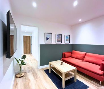 Location Appartement 6 pièces 15m² TOULOUSE 31400 - Photo 2