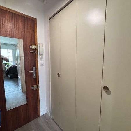 Location Appartement 1 pièce 32m² ST SEBASTIEN SUR LOIRE 44230 - Photo 3