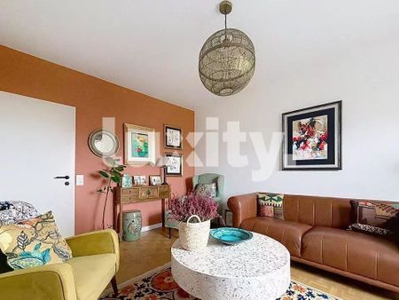 Superb apartment near the nations - Photo 4