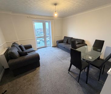 Navigation Point, Marina, Hartlepool - Photo 1