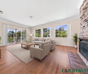 Spacious triple-leveling 5-bedroom family home - Photo 4