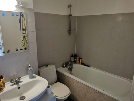 Location Appartement 1 pièce 23m² BORDEAUX 33000 - Photo 4