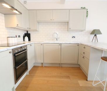 2 bedroom maisonette to rent - Photo 6