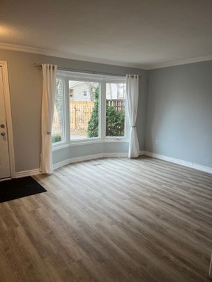 For Lease - 42 Oakmeadow Place, St. Catharines, Ontario - Photo 1