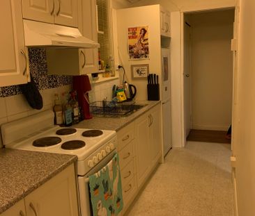 Gladesville - Photo 1