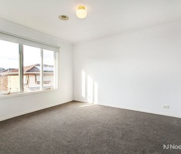 2/71 Franklin Road, DONCASTER EAST - Photo 1