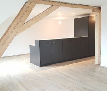 LOFT und renovierte 3.5-Zimmer-Altbauwohnung mit Balkon - Photo 5