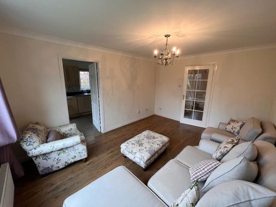 3 bedroom detached house to rent - Photo 1