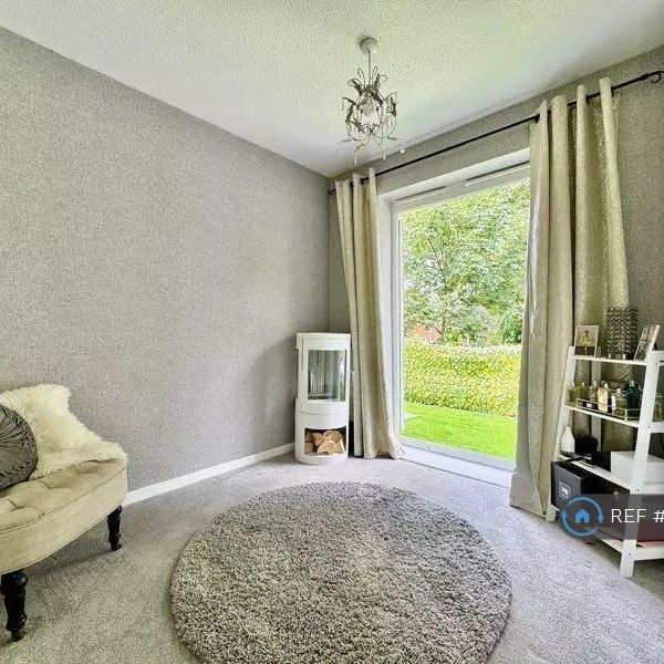 3 bedroom detached house to rent - Photo 1