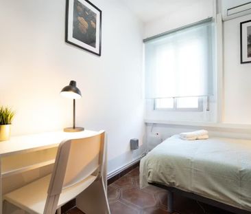 Avenida del Cardenal Herrera Oria, Madrid, Community of Madrid 28035 - Photo 3