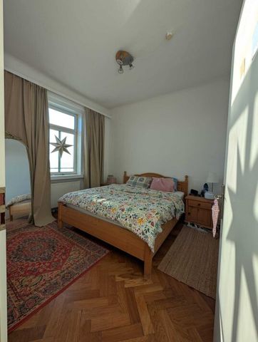 Helle 2. Zimmer Wohnung mit schönem Ausblick... - Photo 3