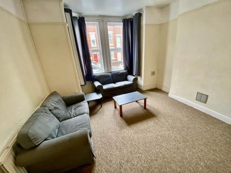 4 bedroom house to rent - Photo 3