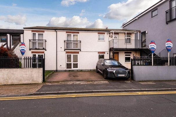 2 bedroom detached house to rent - Photo 1