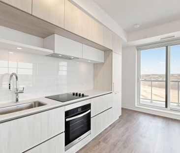 For Lease - 2 David Eyer Road Unit# 1229, Richmond Hill, Ontario - Photo 4