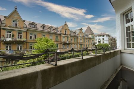 Charmante 4-Zimmerwohnung nahe Stadtzentrum - Photo 2