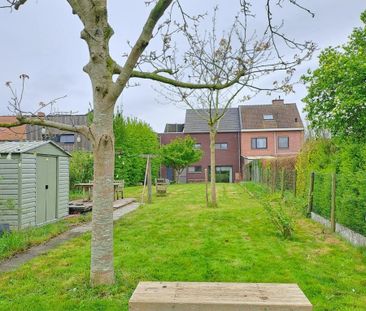 Moderne woning met 3 slaapkamers, tuin en garage! - Foto 1