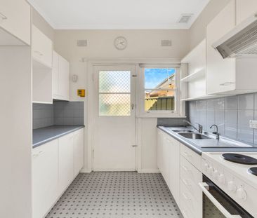 Coastal Living Made Easy - Photo 4