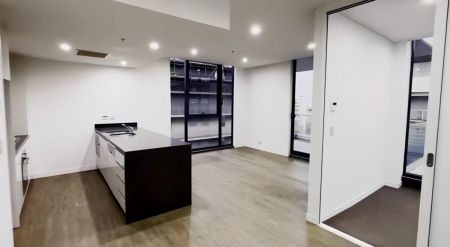 11 Etherden walk Mascot, Sydney - Photo 4