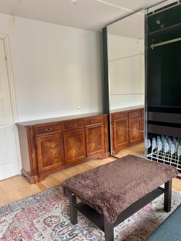 Körsbärsgatan, Älta - Photo 4