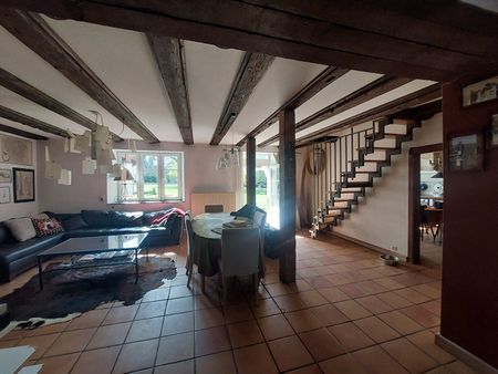 House - Photo 2