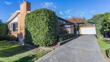 Peaceful Living in a Sought-After Cul-de-Sac - Photo 4