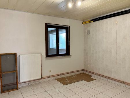 Gelijkvloersappartement met 2 slaapkamers en autostaanplaats te Leke - Foto 5