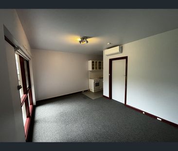 5/8 Walnut Street, Carnegie, Vic 3163 - Photo 2