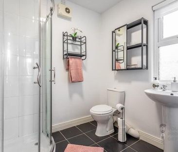346a Beersbridge Road, Belfast, BT5 5DY - Photo 3