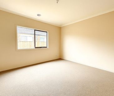 Brand New Family Home in Waterford Rise Estate - Photo 2