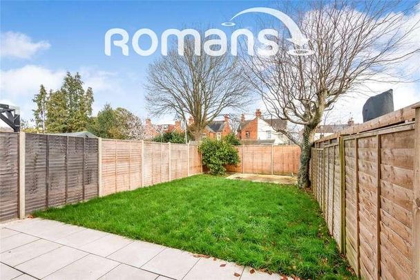 Windsor Road, Farnborough, GU14 - Photo 1