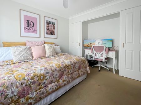 Two Bedroom Villa – Located Close to the CBD! - Photo 5